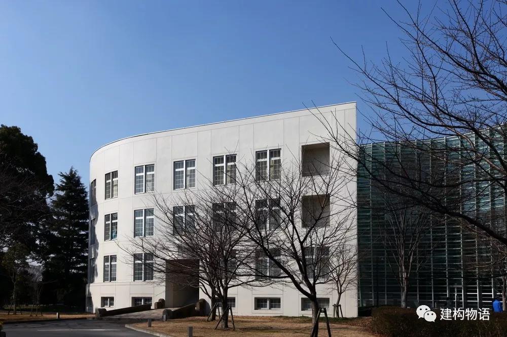 保留的部分历史建筑.jpg