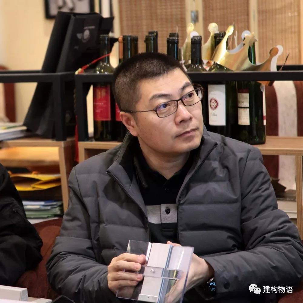 翟景峰——远大置业集团设计总监.jpg