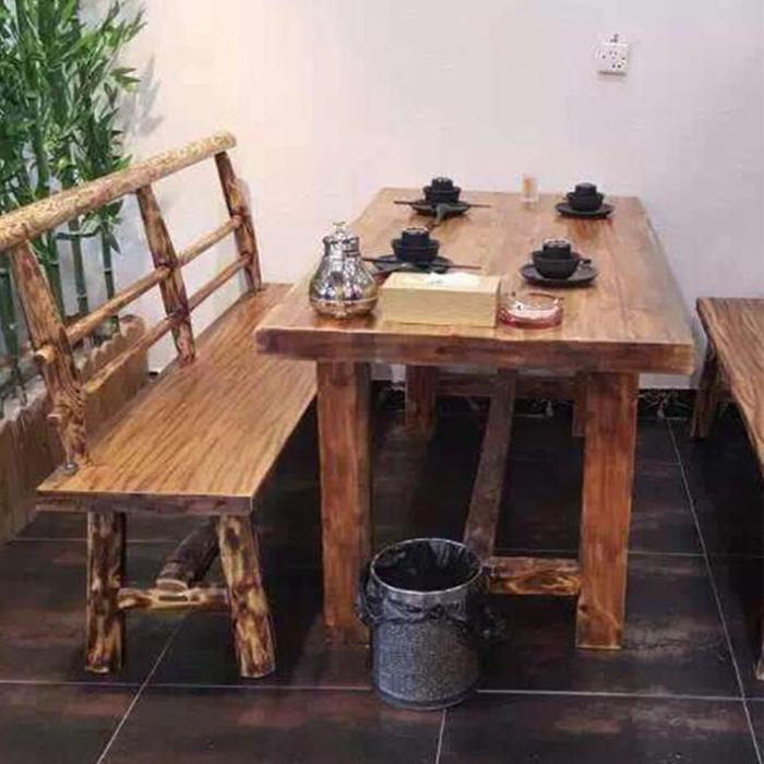 实木碳化桌椅
