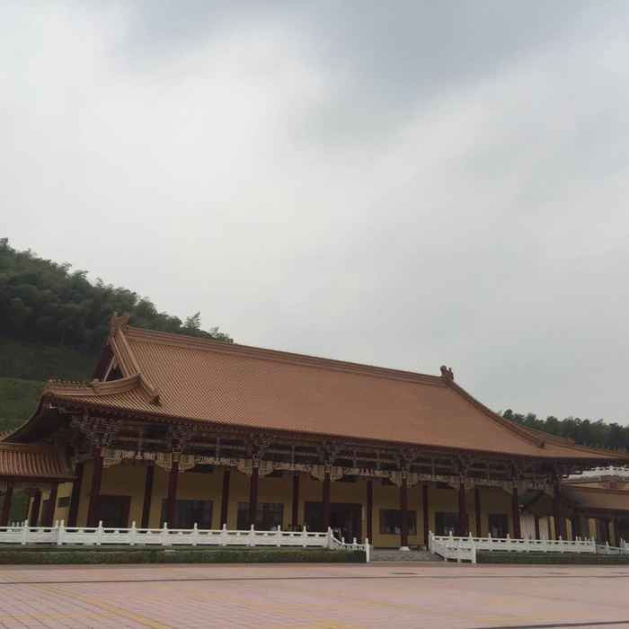古建筑筒瓦