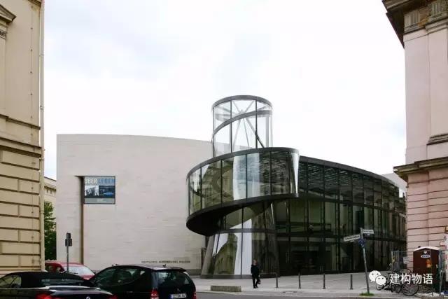 贝聿铭设计的德国历史博物馆——板缝嵌同色密封胶1.jpg
