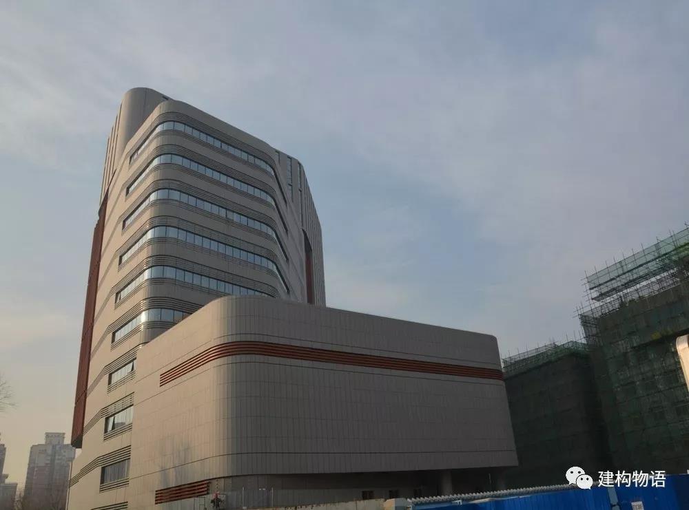 北京中国音乐学院教学楼——背栓式.jpg