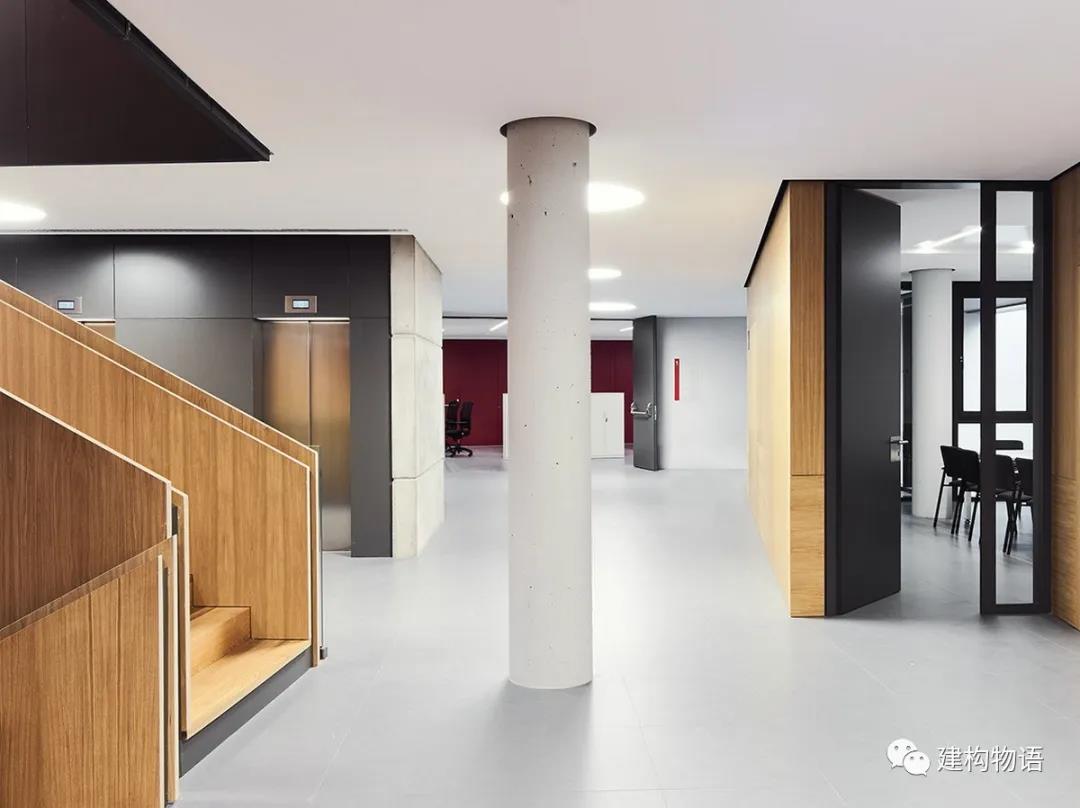 1584935815972045291.jpg 建筑室内空间同样是建筑化的设计,简洁明快2.jpg