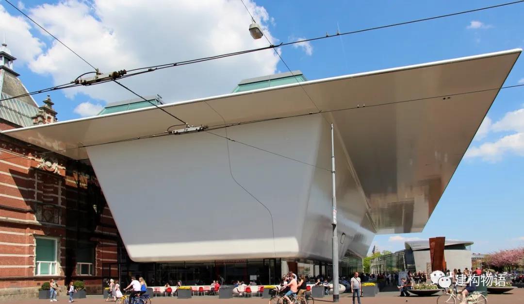 荷兰阿姆斯特丹市立博物馆扩建部分（2012）.jpg